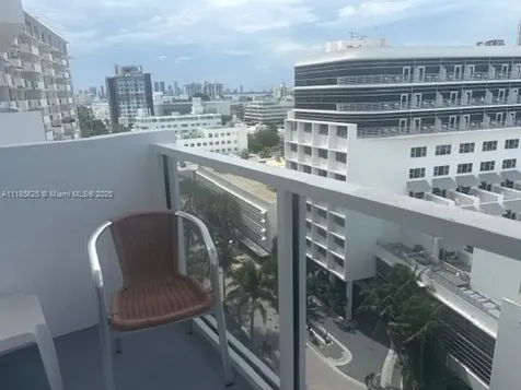 100 Lincoln Road Miami Beach FL 33139