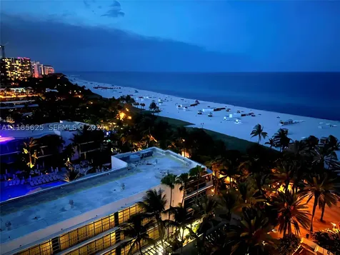 100 Lincoln Road Miami Beach FL 33139