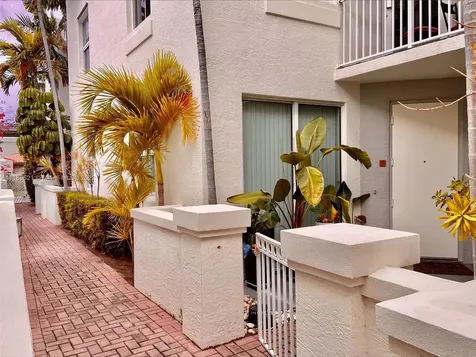 9172 Collins Avenue Surfside FL 33154
