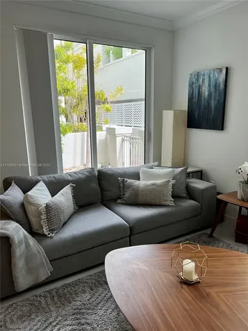 9172 Collins Avenue Surfside FL 33154