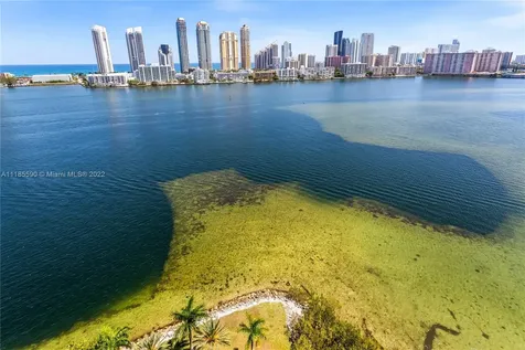 5000 Island Estates Drive Aventura FL 33160