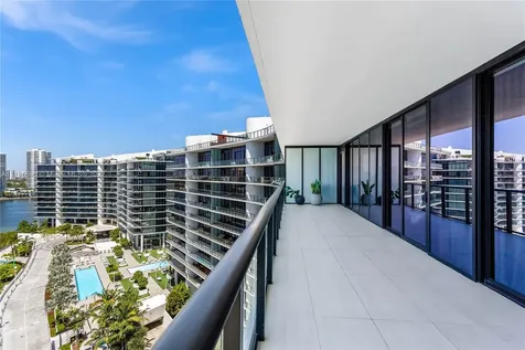 5000 Island Estates Drive Aventura FL 33160
