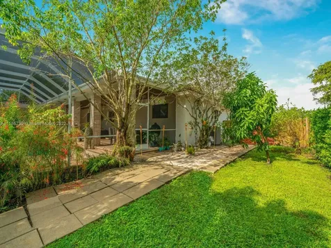 13597 SW 59th Avenue Pinecrest FL 33156