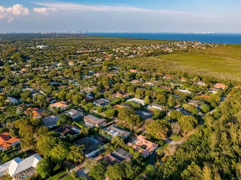 13597 SW 59th Avenue Pinecrest FL 33156