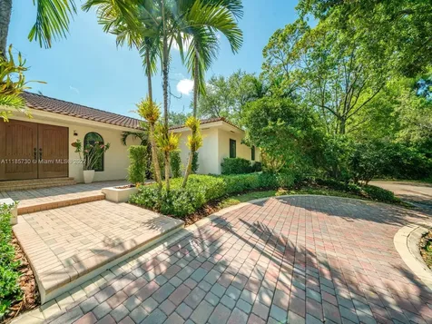 13597 SW 59th Avenue Pinecrest FL 33156