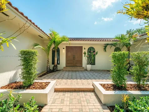 13597 SW 59th Avenue Pinecrest FL 33156
