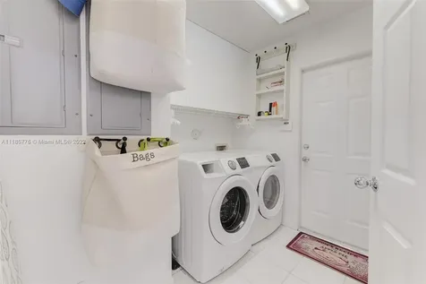3249 Muirfield Weston FL 33332