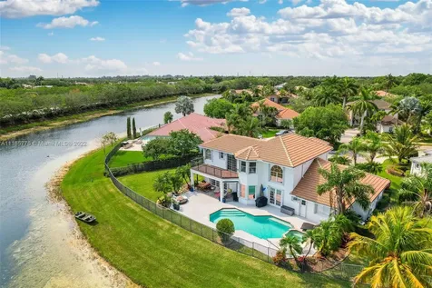 3249 Muirfield Weston FL 33332