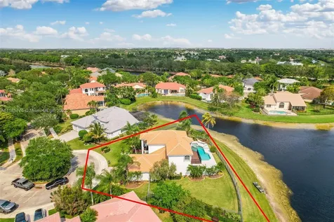 3249 Muirfield Weston FL 33332