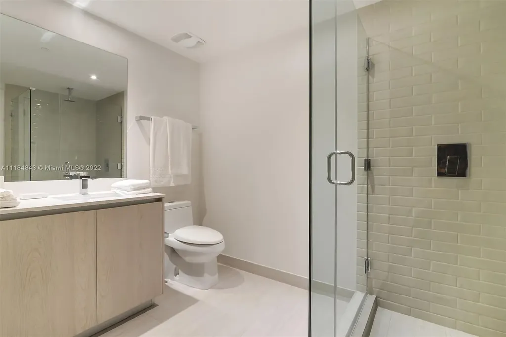 4010 S Ocean Drive Hollywood FL 33019
