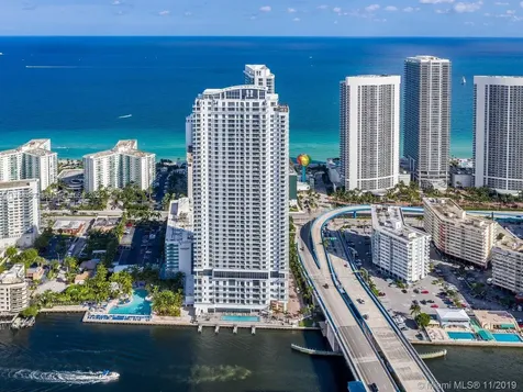 4010 S Ocean Drive Hollywood FL 33019