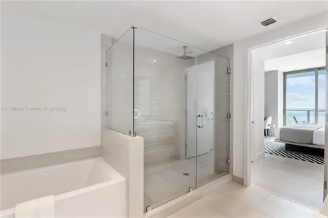 4010 S Ocean Drive Hollywood FL 33019