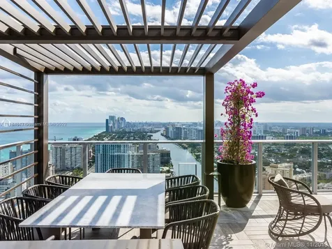 4010 S Ocean Drive Hollywood FL 33019