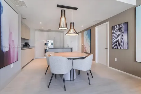 4010 S Ocean Drive Hollywood FL 33019