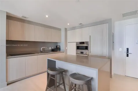 4010 S Ocean Drive Hollywood FL 33019