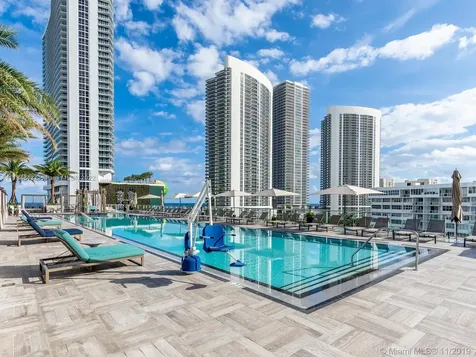4010 S Ocean Drive Hollywood FL 33019