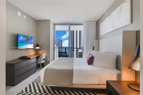 4010 S Ocean Drive Hollywood FL 33019
