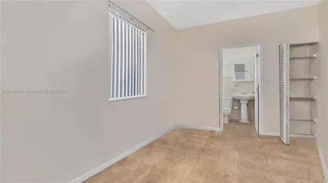 535 W 51st Street Miami Beach FL 33140