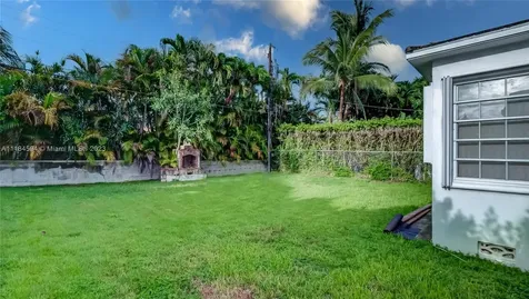 535 W 51st Street Miami Beach FL 33140
