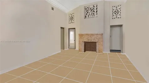 535 W 51st Street Miami Beach FL 33140