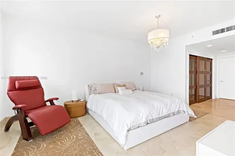 17875 Collins Avenue Sunny Isles Beach FL 33160