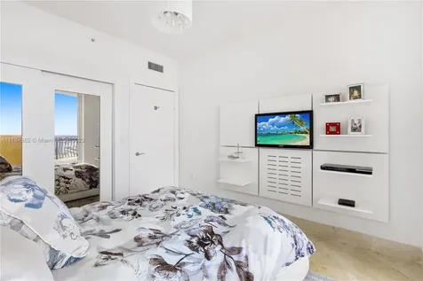 17875 Collins Avenue Sunny Isles Beach FL 33160