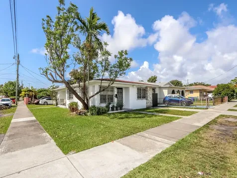 3140 SW 27th Street Miami FL 33133