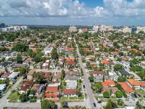 3140 SW 27th Street Miami FL 33133