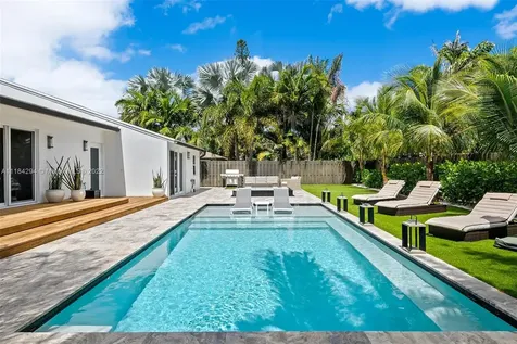 2410 NE 8th Avenue Wilton Manors FL 33305
