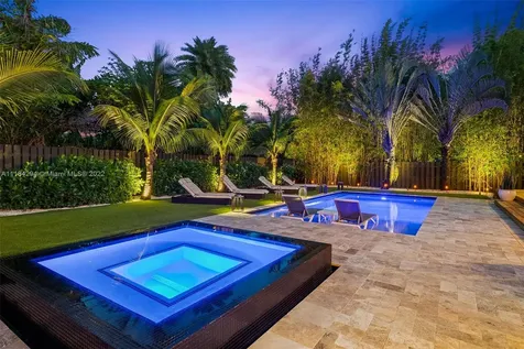 2410 NE 8th Avenue Wilton Manors FL 33305