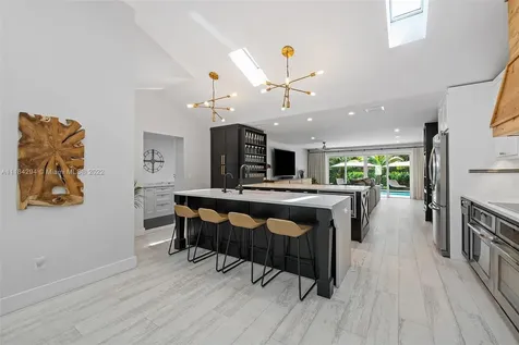 2410 NE 8th Avenue Wilton Manors FL 33305