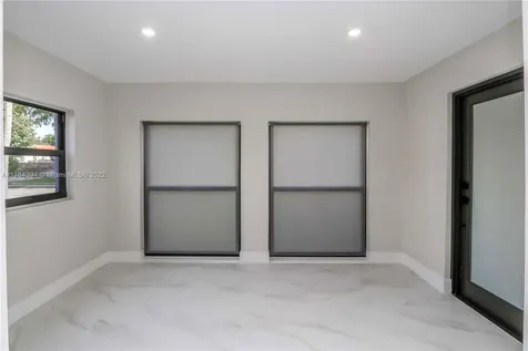1852 SW 15th Street Miami FL 33145