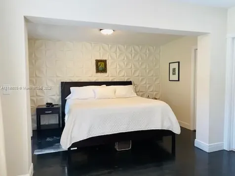 256 SW 30th Road Miami FL 33129