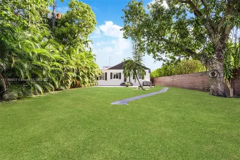 256 SW 30th Road Miami FL 33129