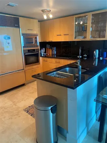 6801 Collins Avenue Miami Beach FL 33141