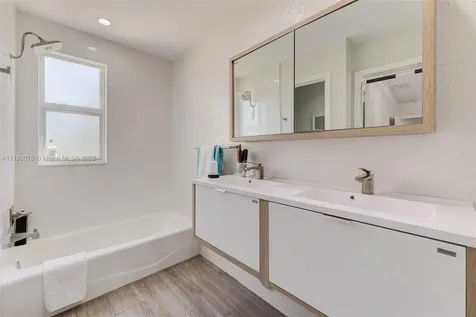 1588 Salerno Circle Weston FL 33327