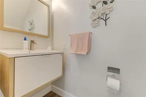 1588 Salerno Circle Weston FL 33327