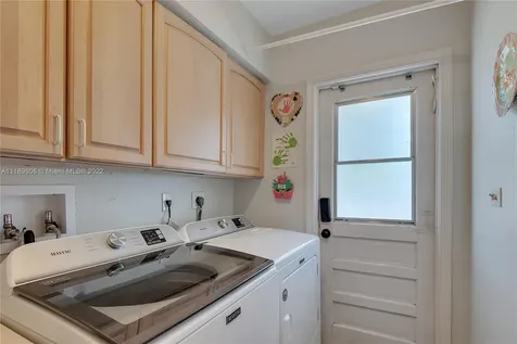 7421 SW 174 Street Palmetto Bay FL 33157