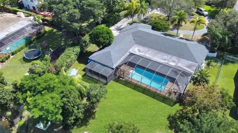 7421 SW 174 Street Palmetto Bay FL 33157