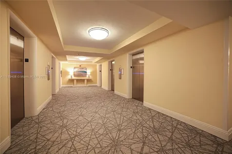 2501 S Ocean Drive Hollywood FL 33019