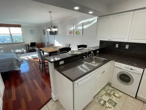 2501 S Ocean Drive Hollywood FL 33019