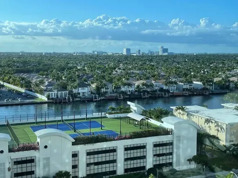 2501 S Ocean Drive Hollywood FL 33019
