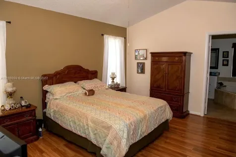 592 Carrington Lane Weston FL 33326