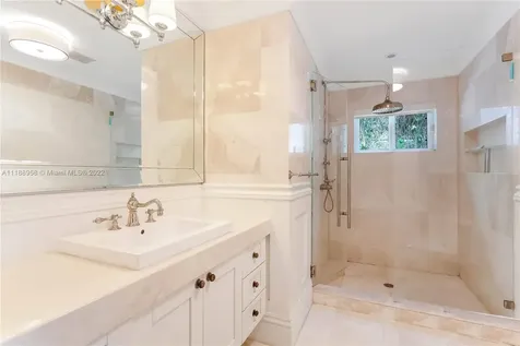 9435 SW 100th Street Miami FL 33176