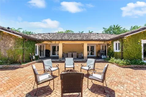 9435 SW 100th Street Miami FL 33176