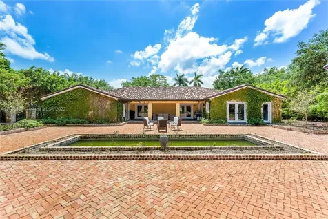 9435 SW 100th Street Miami FL 33176
