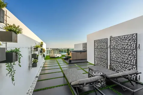 400 Sunny Isles Boulevard Sunny Isles Beach FL 33160