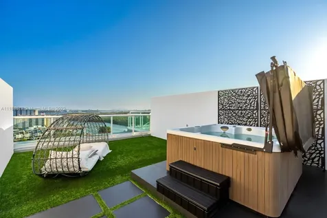 400 Sunny Isles Boulevard Sunny Isles Beach FL 33160