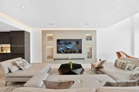 400 Sunny Isles Boulevard Sunny Isles Beach FL 33160