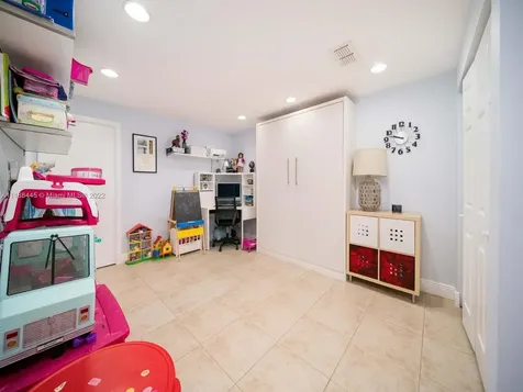 14872 SW 34th Lane Miami FL 33185
